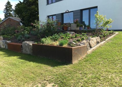 Treppen & Hangbefestigungen