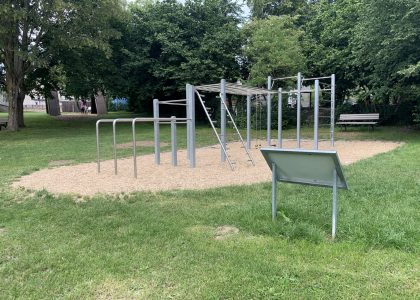 Spiel & Sportplatzbau