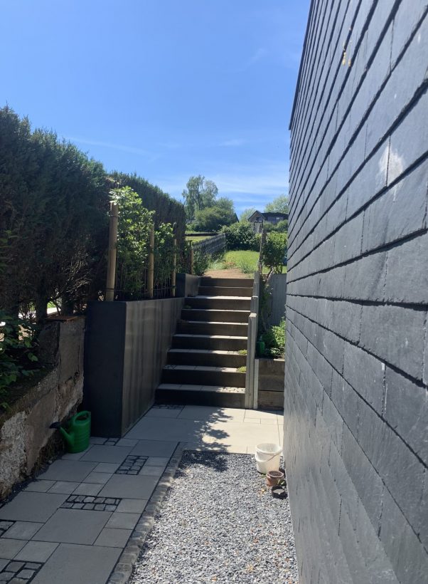 Treppen & Hangbefestigungen