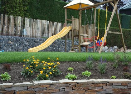 Spiel & Sportplatzbau